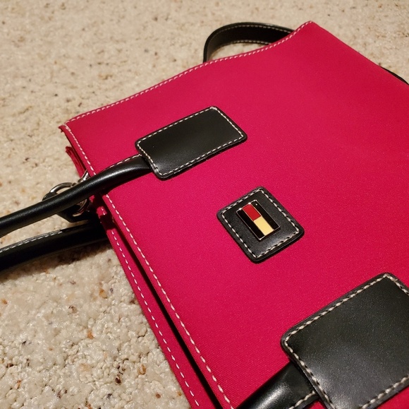 Tommy Hilfiger Purse - Picture 2 of 5